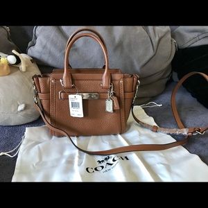 Coach swagger 21 bag